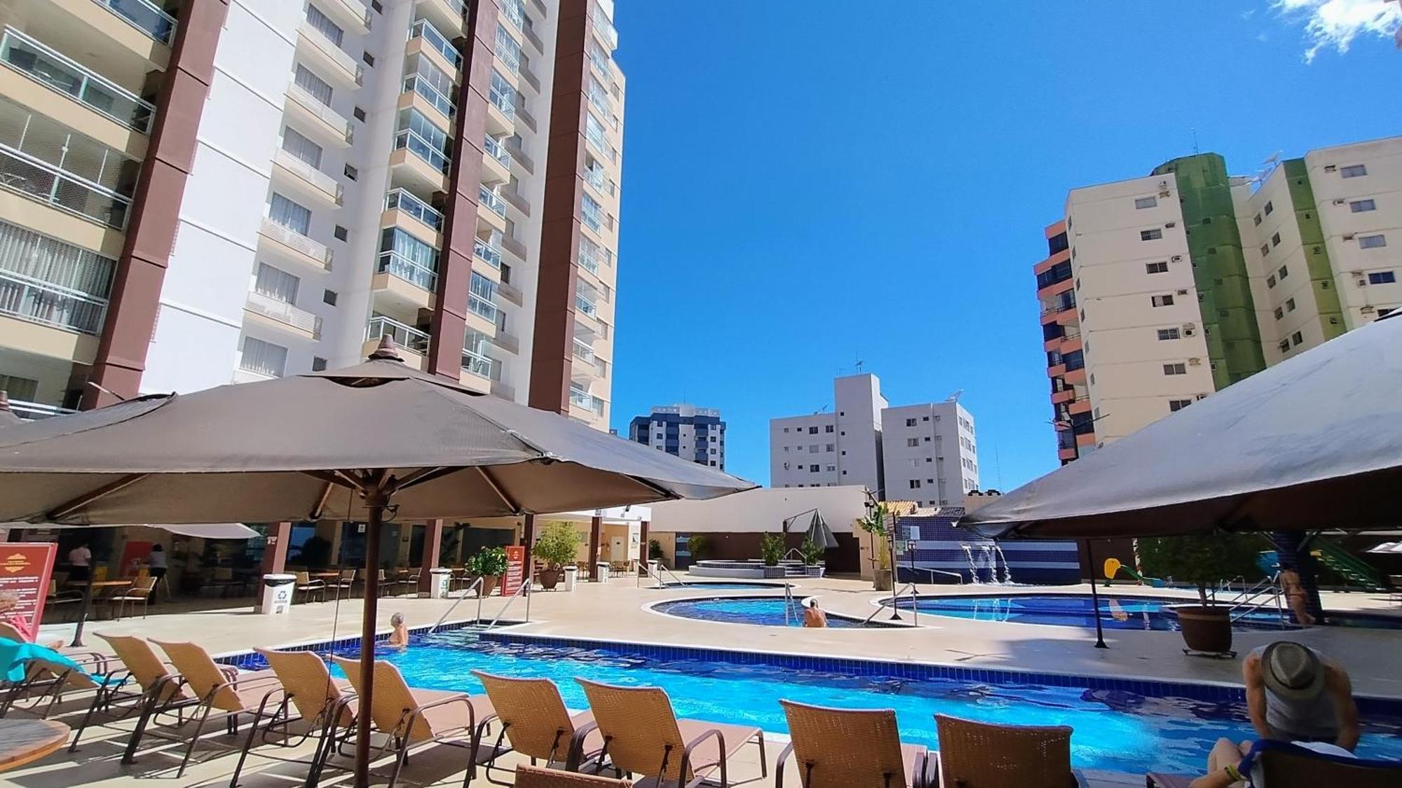 Casa Da Madeira Caldas Novas - Achei Ferias - Com Roupa De Cama Ngoại thất bức ảnh